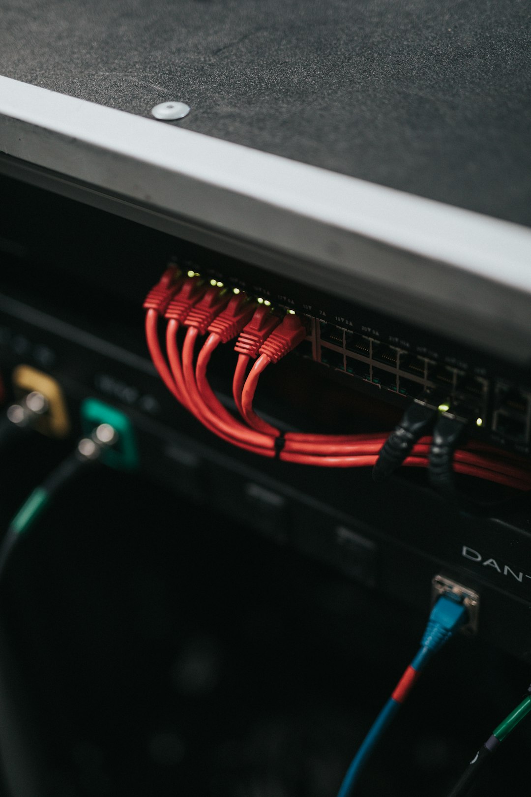 Home black-and-red-audio-mixer-keolkjksbc8